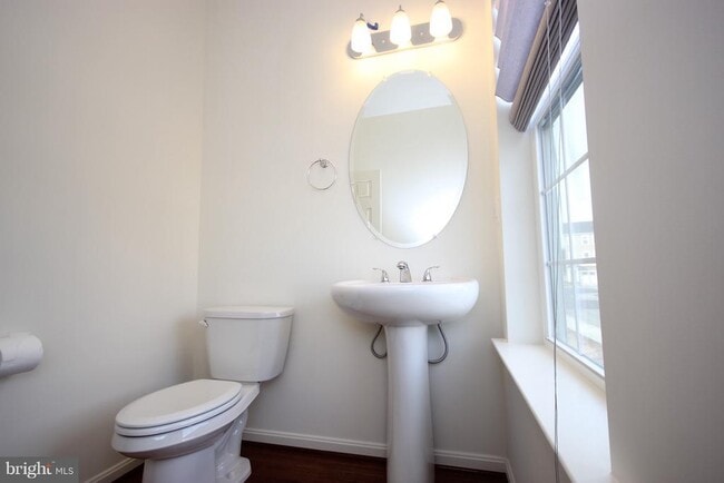 Building Photo - 21517 Willow Breeze Sq