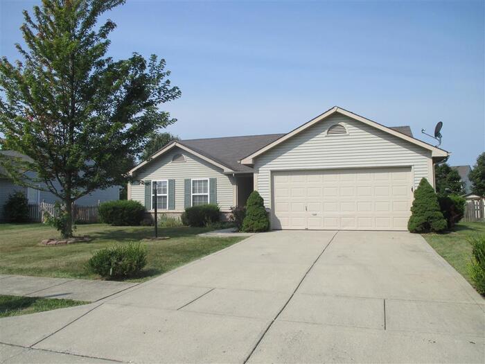 294 Brixton Woods W Dr, Pittsboro, IN 46167 House for Rent in