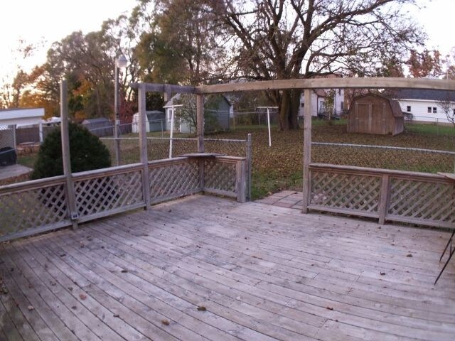 Foto del edificio - 3 br, 1 bath House - 704 W May St 704  May