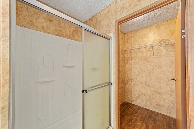 Foto del edificio - Spacious 3BR/2BA Home  Available Now!
