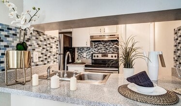 Building Photo - Timber Trace Apartments