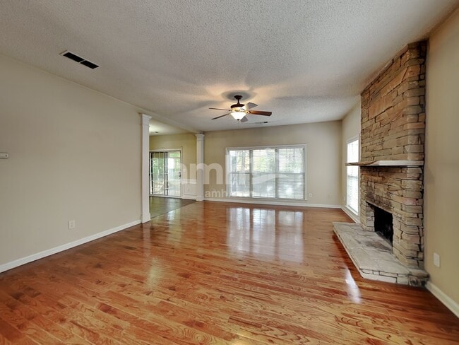 Building Photo - 11515 Bentham Ct