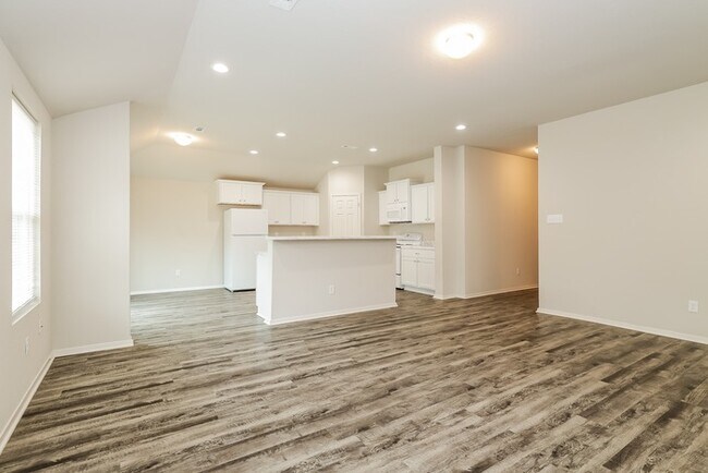 Foto del edificio - 11200 Tipton Rd