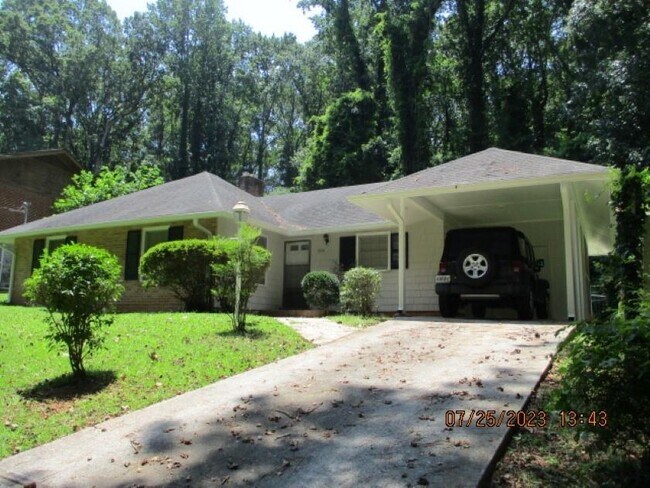 Foto del edificio - 2032 Rector Dr SW