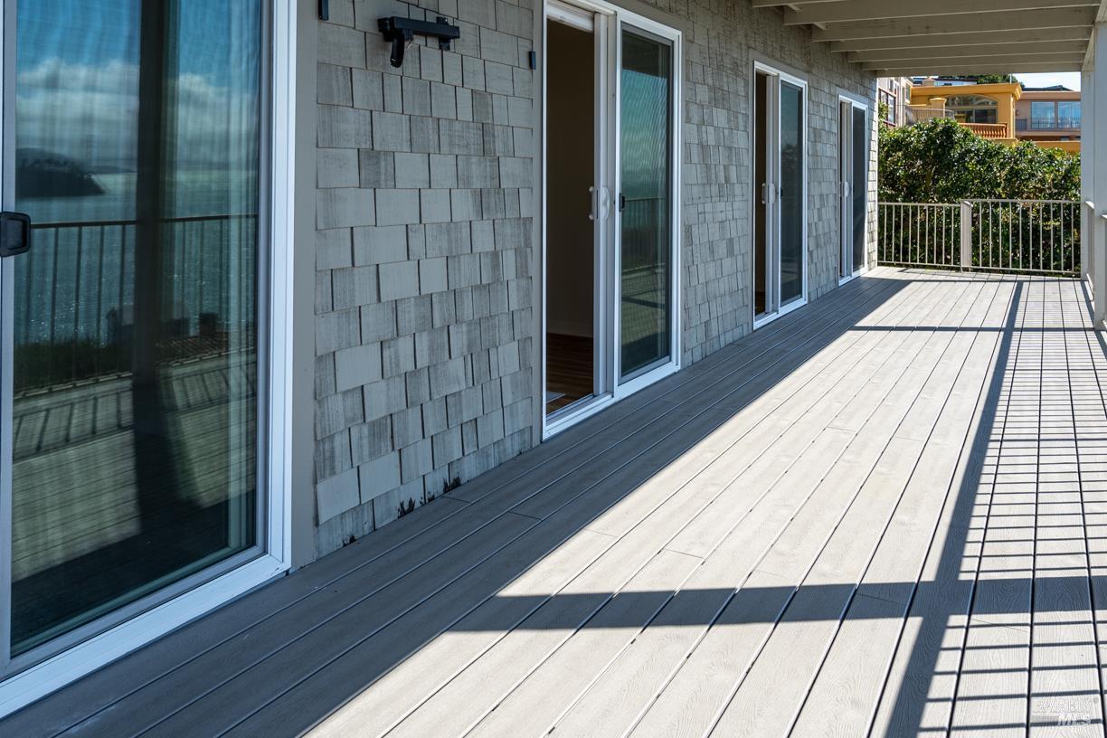 Primary Photo - 1952 Centro W St