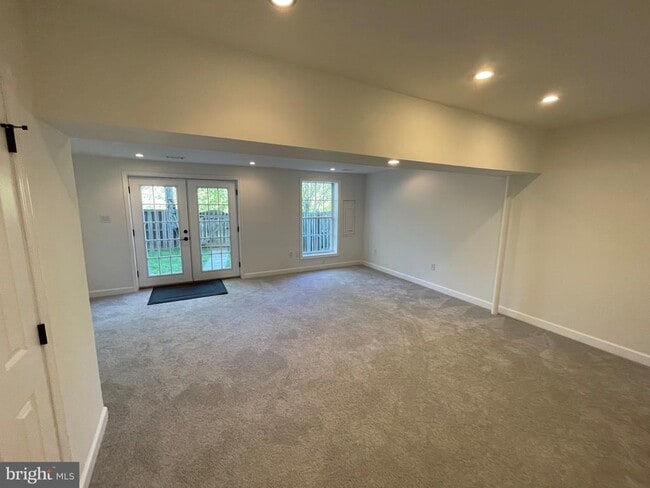 Foto del edificio - 25 Capps Ct