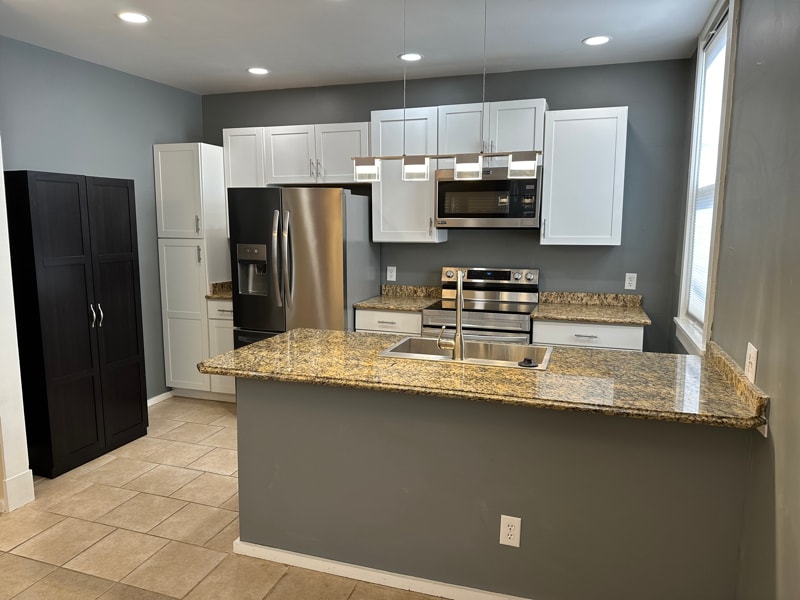 Photo - 2411 Vine St (Cincinnati, OH)