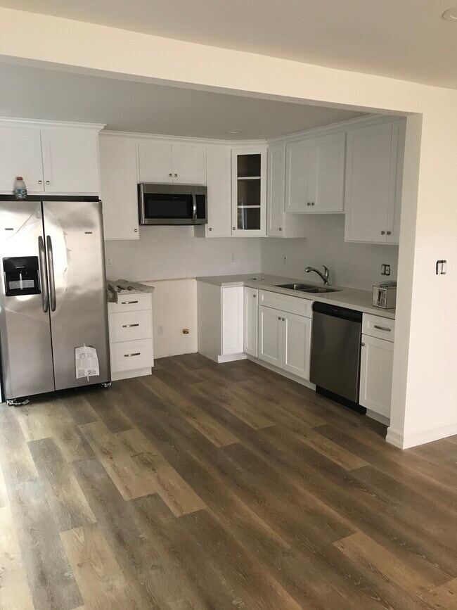 KITCHEN - 1837 20th St
