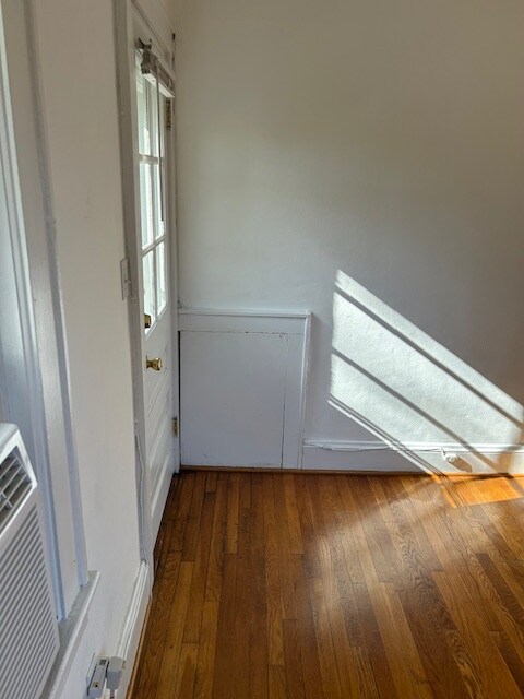 Dormitorio - 767 52nd St