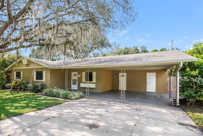 Foto del edificio - 5418 Ashmeade Rd