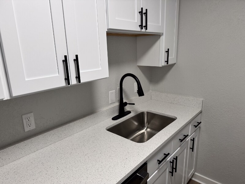Foto principal - 5130 Dandy Ct