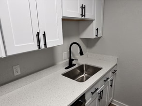 Building Photo - 5130 Dandy Ct