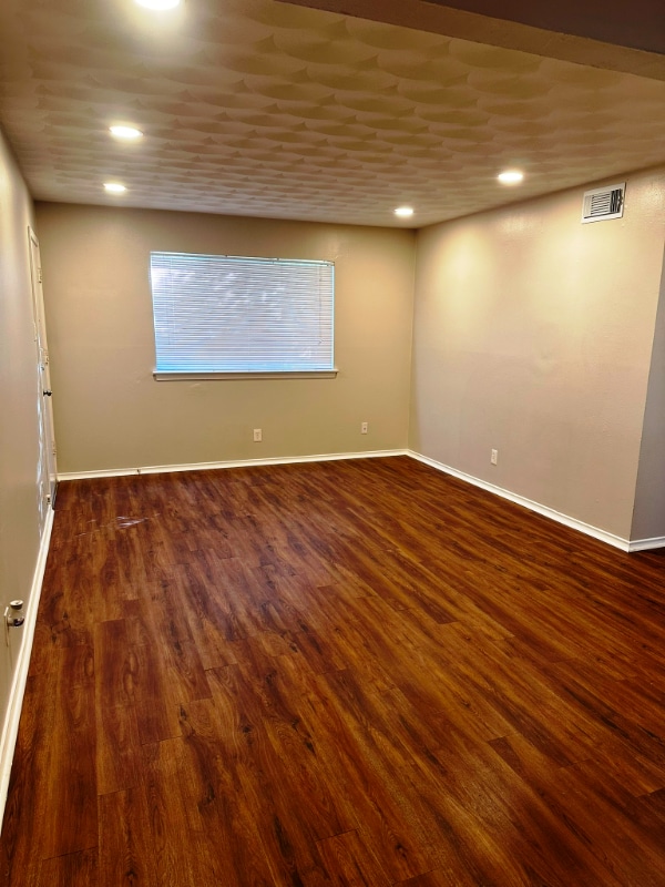 Building Photo - 6205 Oram St