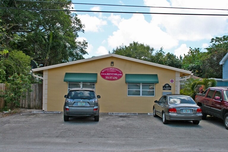 Primary Photo - The Hemingway on Tequesta
