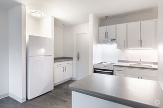 Interior Photo - Winton House