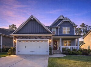 Building Photo - 86 Education Dr