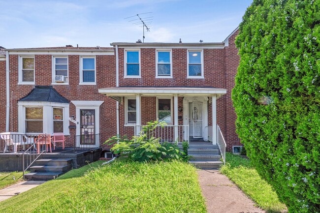 Building Photo - 3420 Erdman Ave