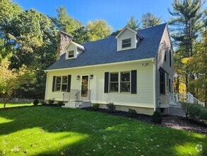 Building Photo - 163 Quanapoag Rd