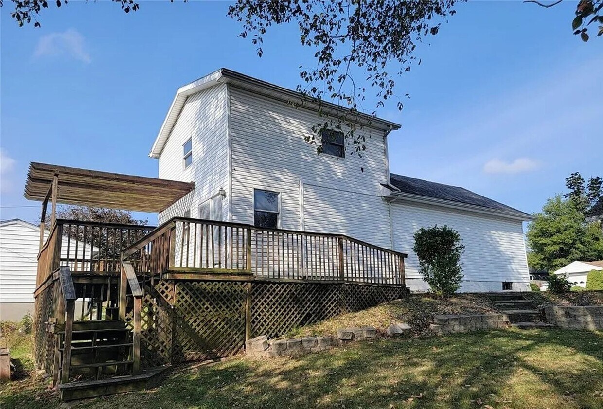 Building Photo - 3 bedroom Oregon Ohio for Rent