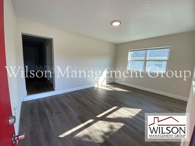 Foto del edificio - 1904 SW Rd