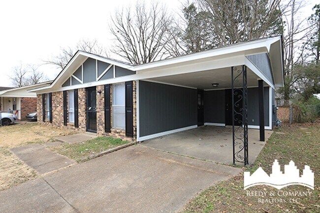 Foto del edificio - 5387 Cornstalk Cove