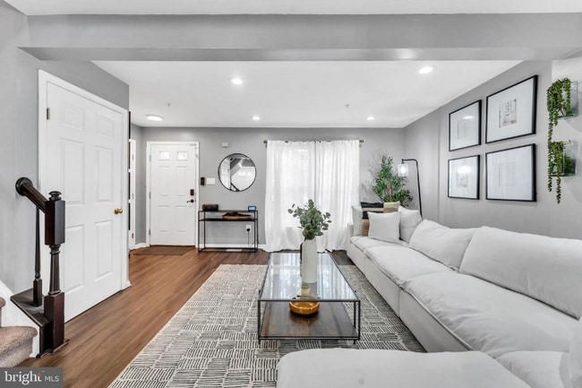 Photo - 7022 Oak Grove Way Townhome