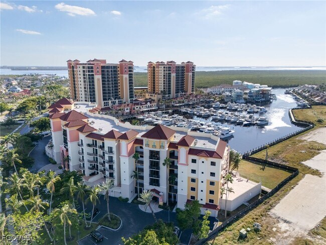 Building Photo - 5702 Cape Harbour Dr