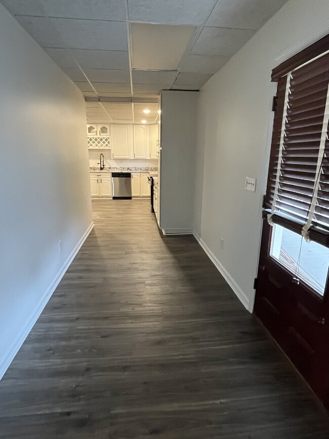 Foto del edificio - 6620 Little Mill Rd