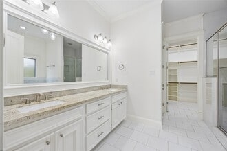 Building Photo - 7808 Janak Dr