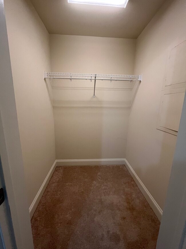 Bedroom closet - 46841 Shelton Dr