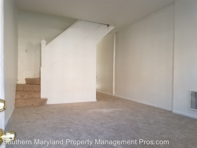 Foto del edificio - 3 br, 2 bath House - 512 North Pulaski Street