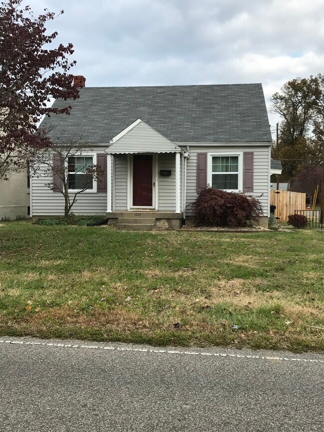 Building Photo - 1237 Belmar Dr.