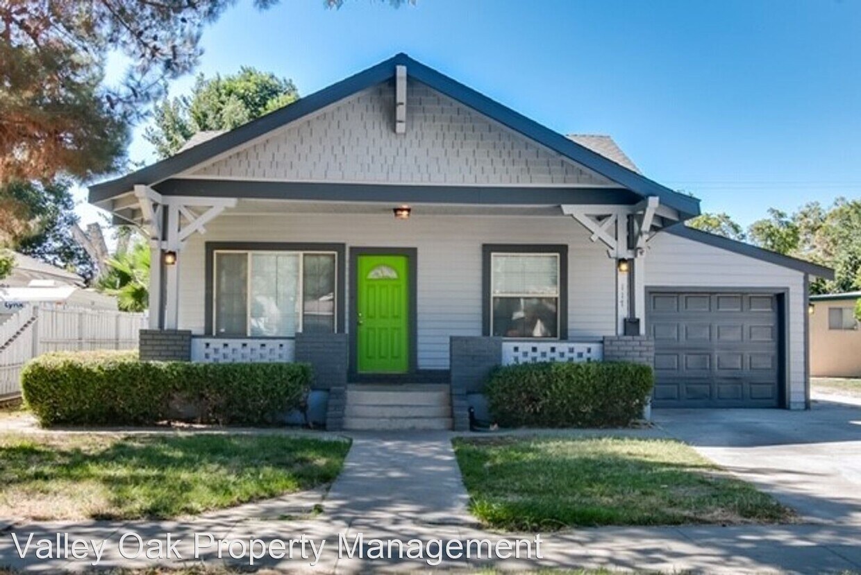 Primary Photo - 4 br, 3 bath House - 117 Orange Avenue