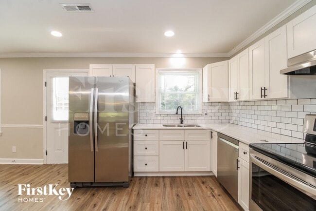 Building Photo - 2026 Storm Canyon Rd