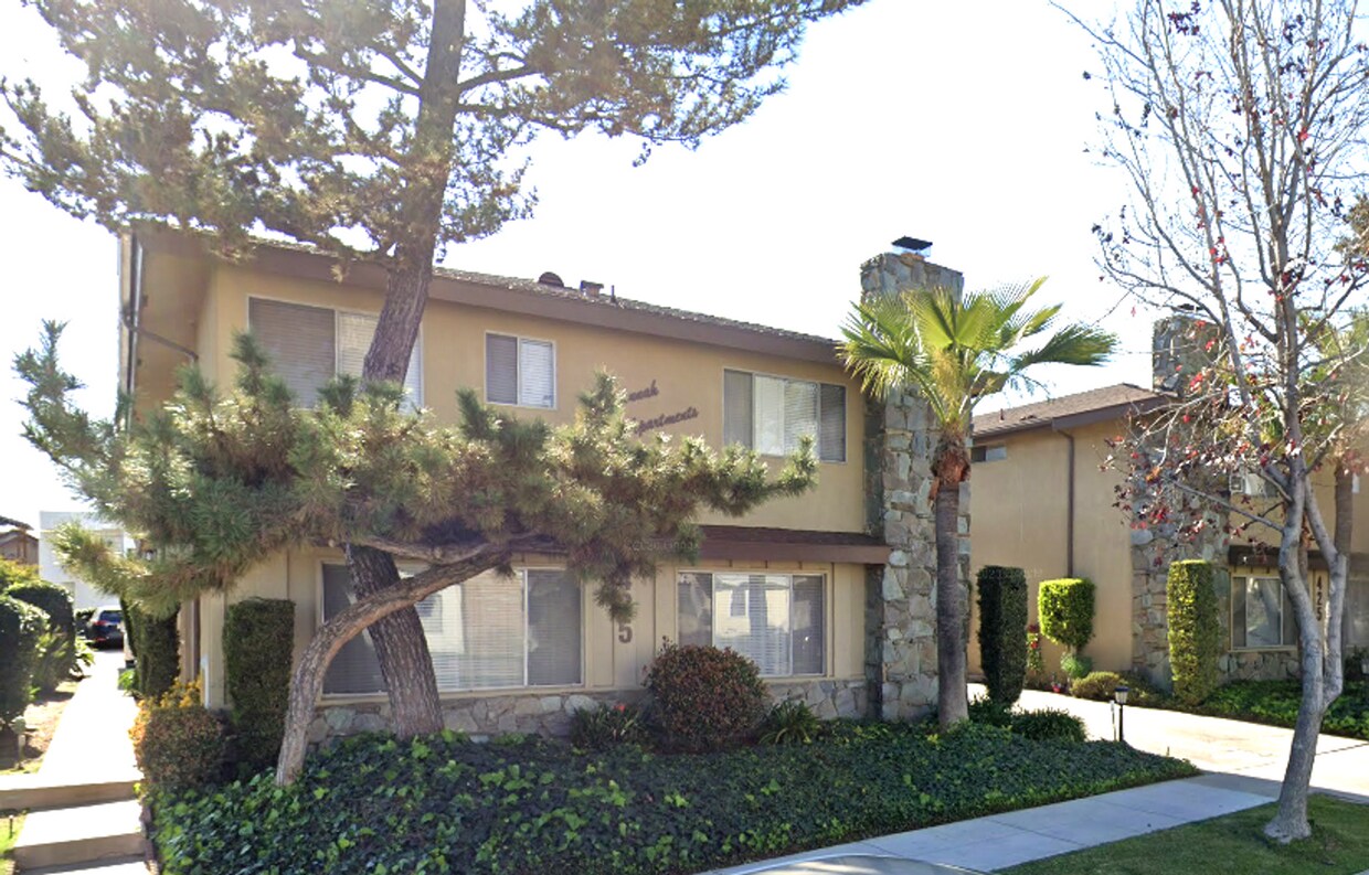 425FIRST Apartments in Alhambra, CA