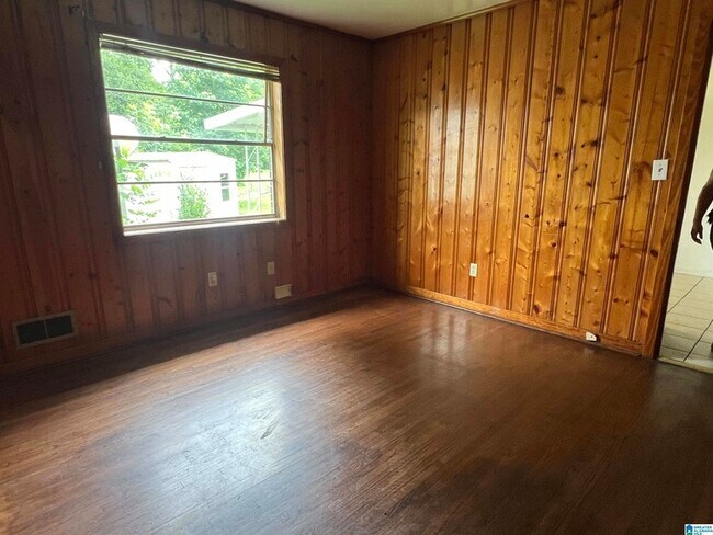 Foto del edificio - 512 Sunhill Rd NW