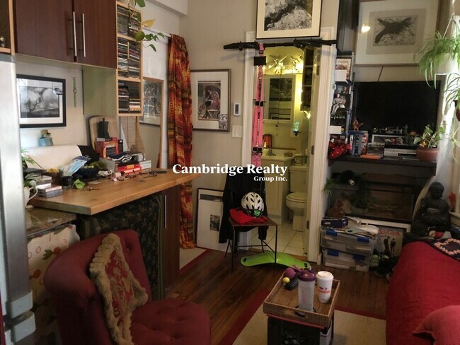 Foto del edificio - 97 College Ave