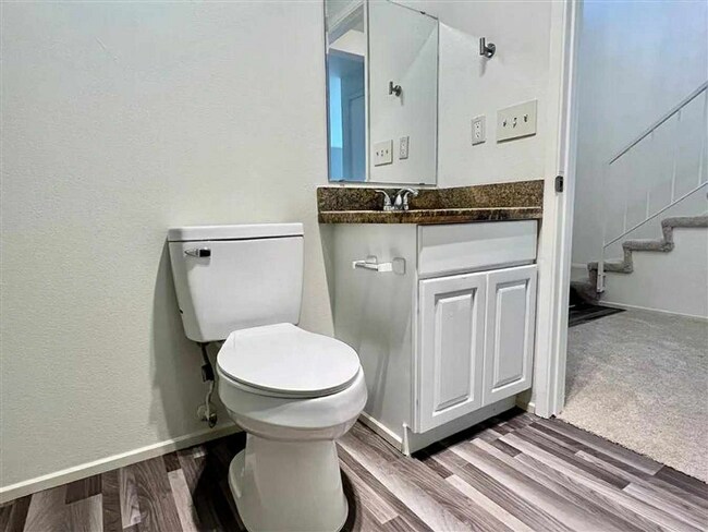 Foto del edificio - 430 4th St SE