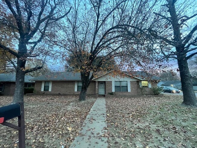 Foto del edificio - 510 32nd St NE