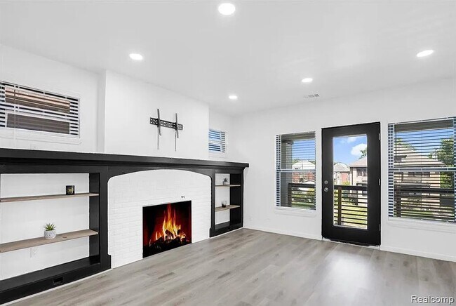 Foto del edificio - 2641 Monterey St