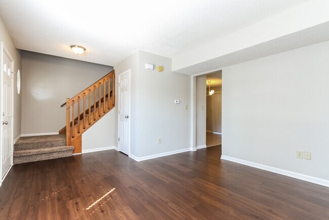 Foto del edificio - 19166 Strand Ct