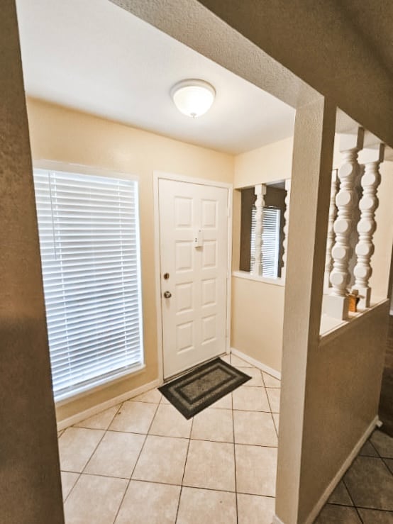 Building Photo - 2758 Tinechester Dr
