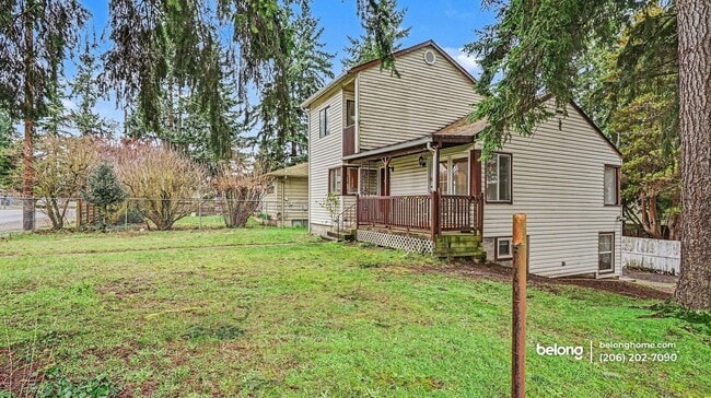 Building Photo - 16702 Linden Ave N