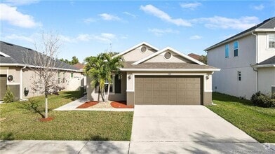 Building Photo - 5160 NW Pine Trail Cir