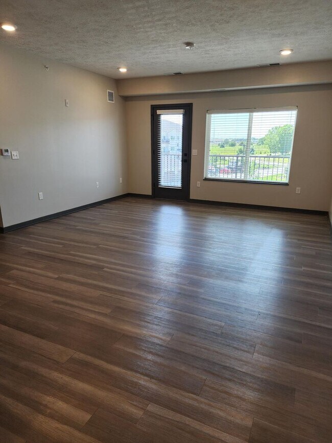 The Harbor at Valley Shores Apartments in Valley, NE