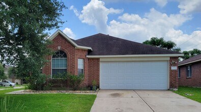 Building Photo - 12134 Greensbrook Forest Dr
