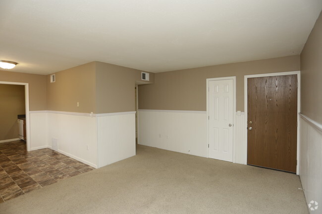 2BR, 1BA - Plan 2_934 SF - University Gardens - 910 Garden Way