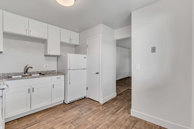 Photo - 2111 E 3300 S Apartment