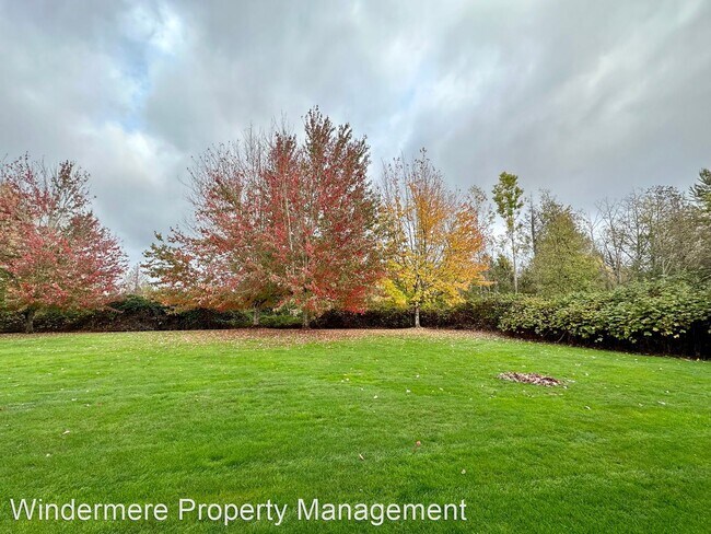 Building Photo - 3 br, 2 bath House - 4226 Wintergreen Cir ...