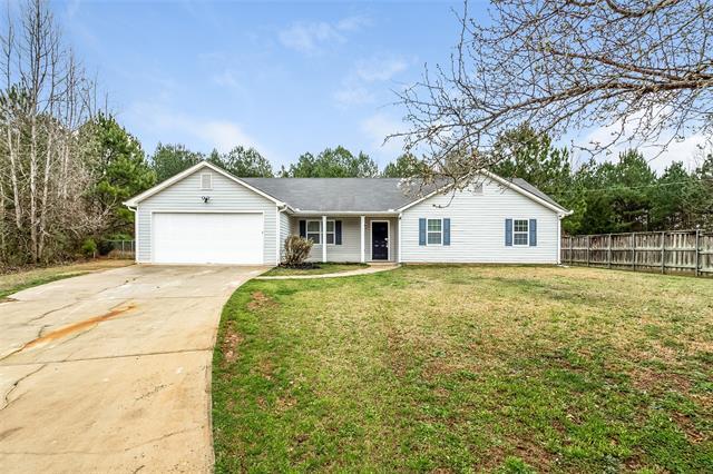 Primary Photo - 2401 Cypress Dr